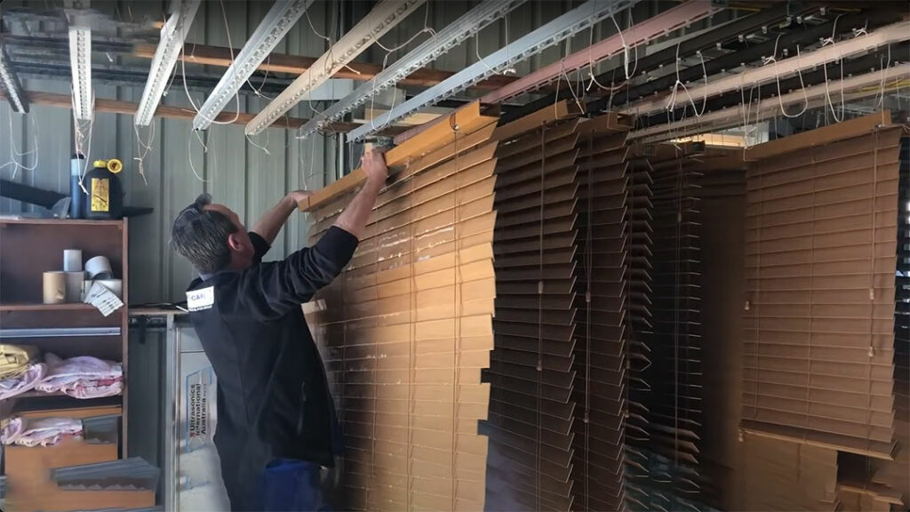 Blinds Cleaning